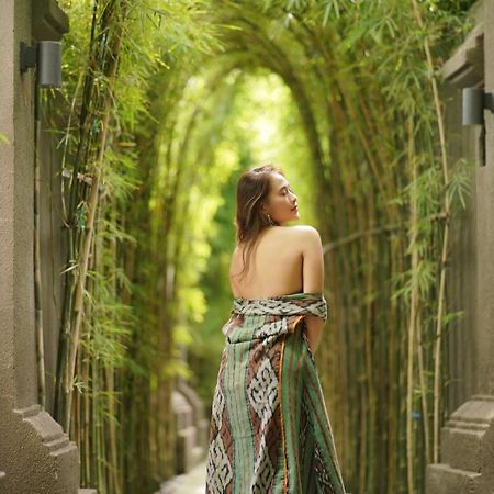 Puri Keraton Seminyak Villa Bagian luar foto
