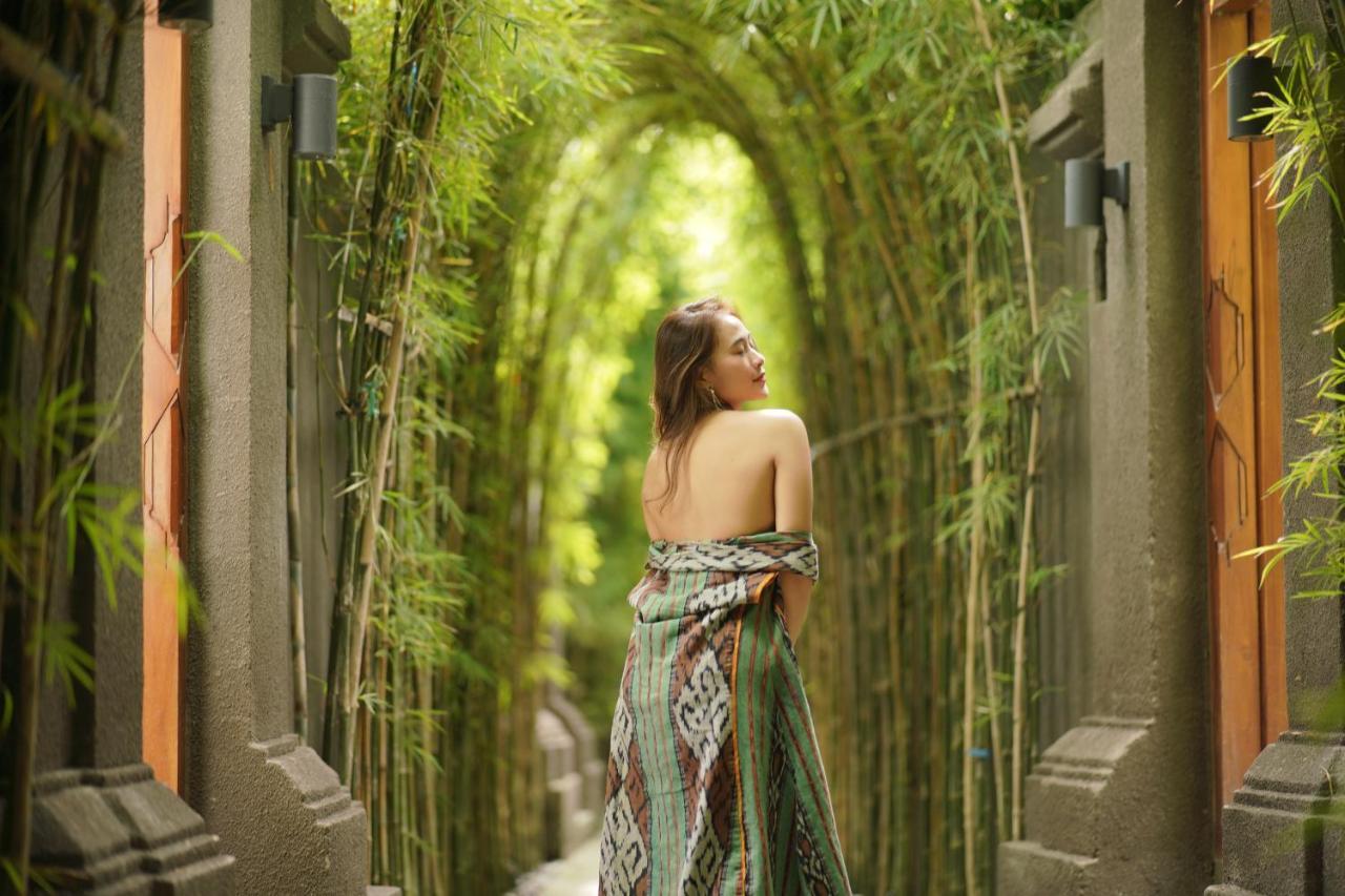 Puri Keraton Seminyak Villa Bagian luar foto