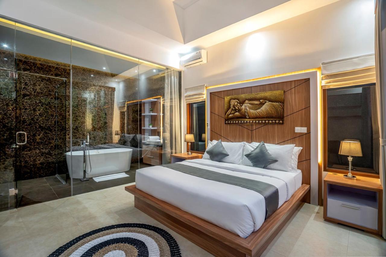 Puri Keraton Seminyak Villa Bagian luar foto